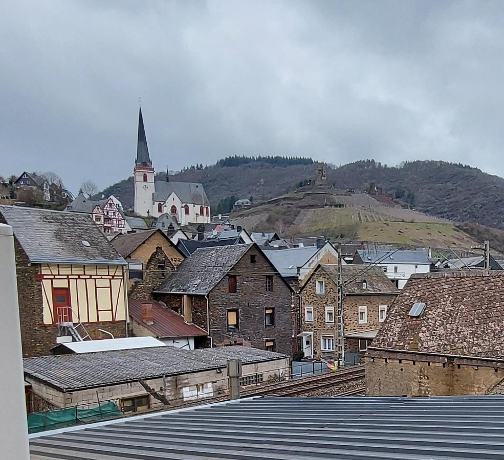 Ferienwohnung am Fluß Klotten Exterior foto
