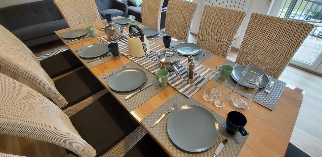 Ferienwohnung am Fluß Klotten Exterior foto
