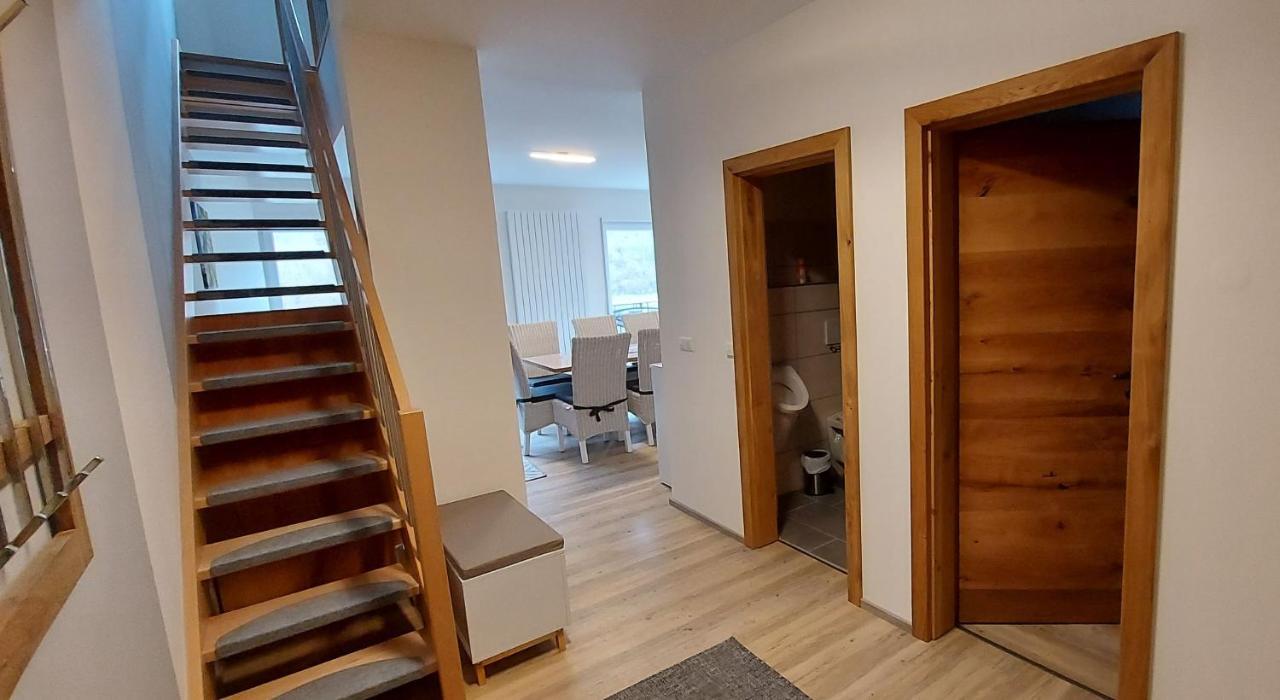 Ferienwohnung am Fluß Klotten Exterior foto